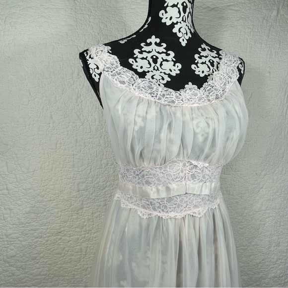 🔥Vintage 50s-60s Miss Siren Sheer Peach & Pink Midi Nightgown Lingerie Size S - Picture 3 of 12